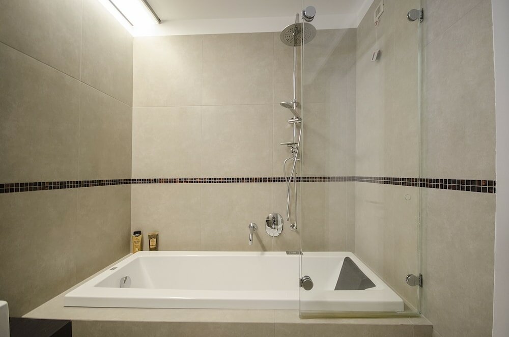 Фото A14 Business Suites