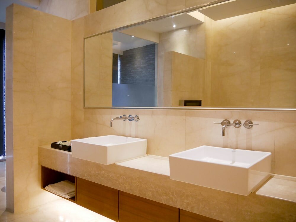 Фото Moonshy Boutique Motel