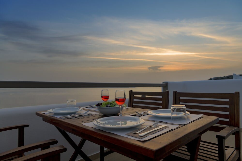 Фото Lithos by Spyros & Flora