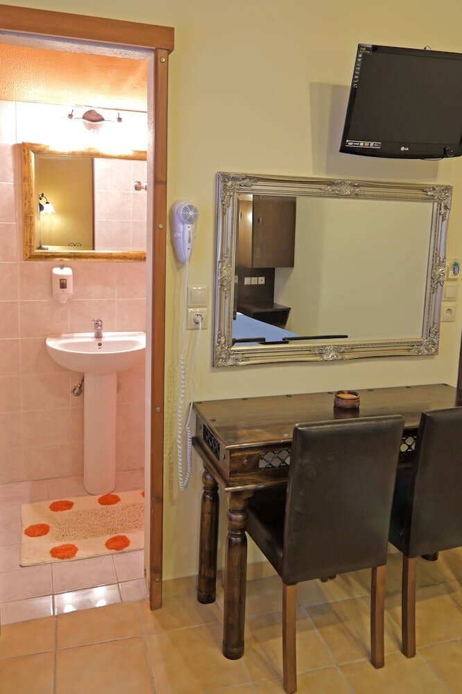 Фото Minos Pension