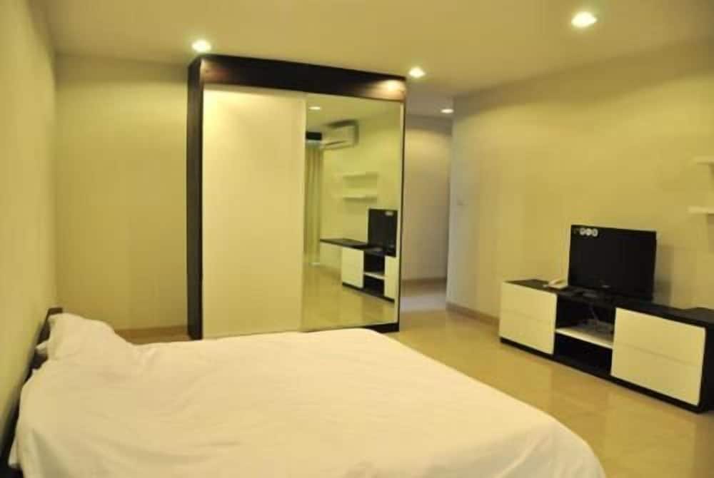 Фото Tongtip Place