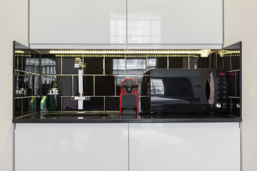 Фото 6 Portobello Road