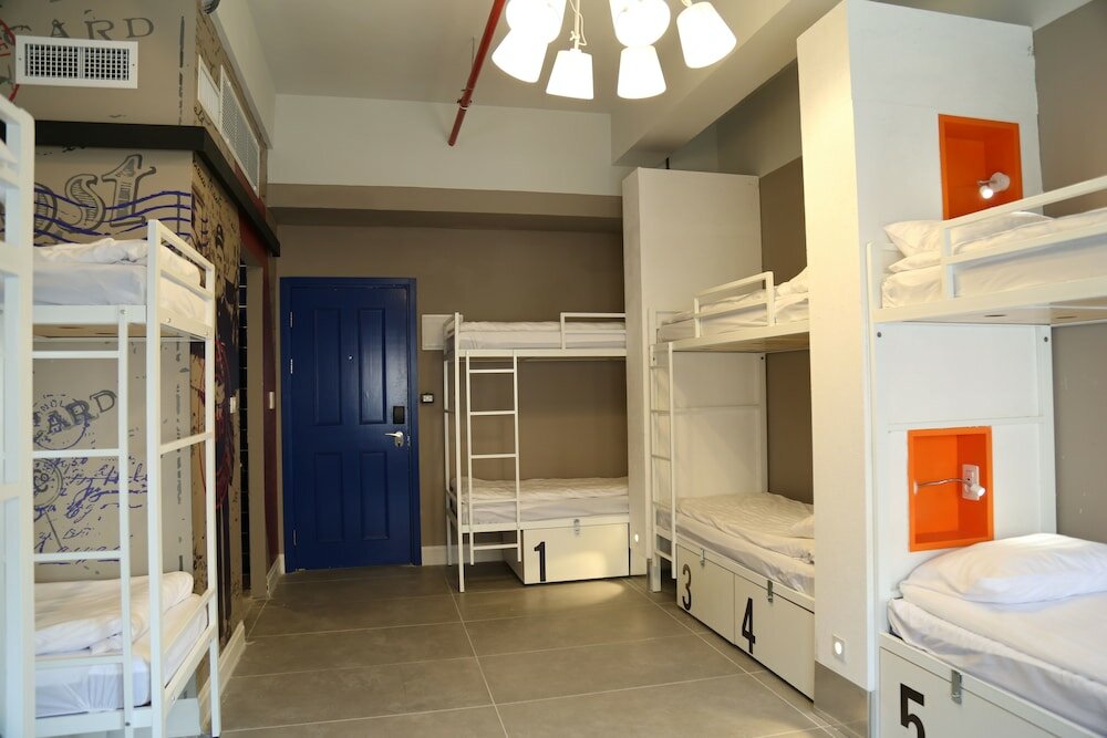 Фото отеля 1