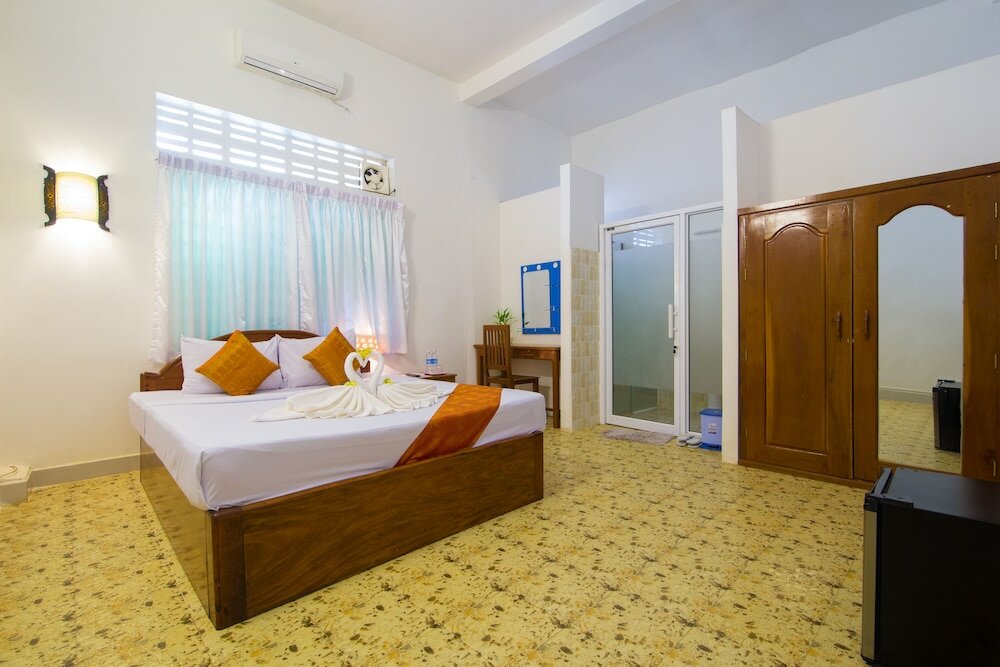 Фото Blossoming Romduol Boutique