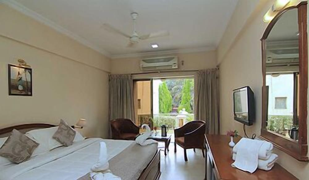 Фото Hotel The Metropole