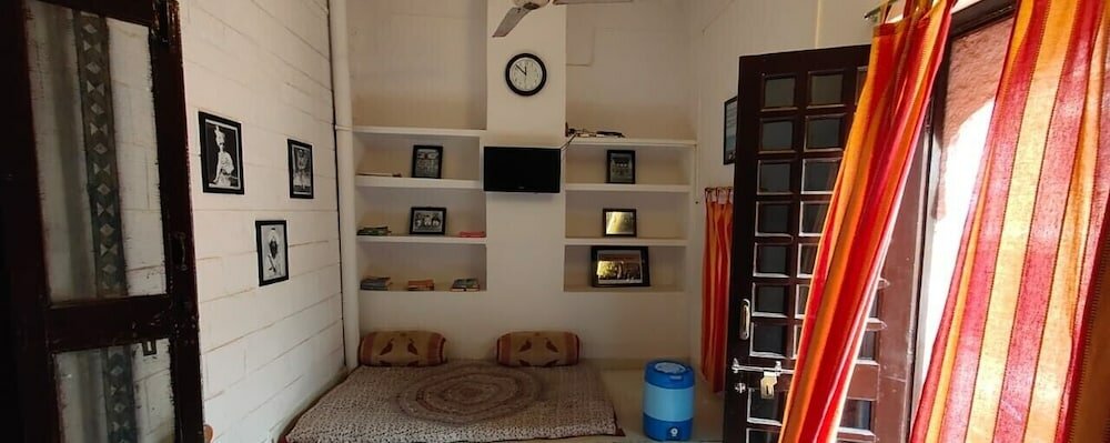 Фото Arya Haveli