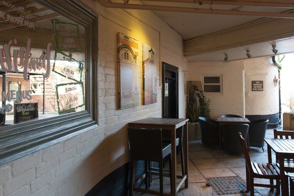 Фото Vine, Stafford by Marston's Inns