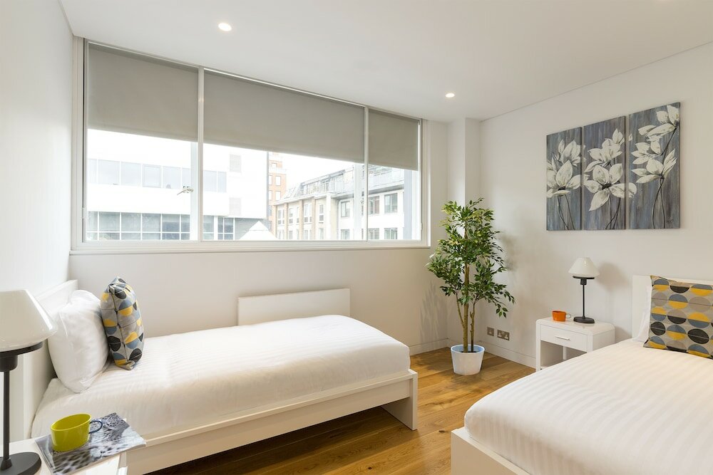 Фото Holborn Two