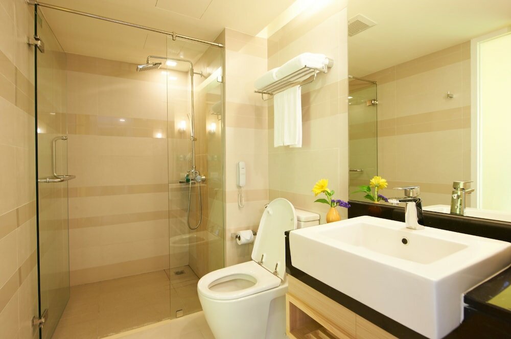 Фото Pattaya Sea View Hotel