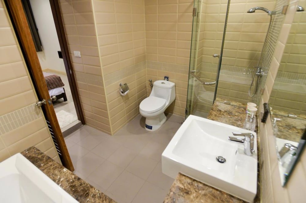 Фото The Pad Silom Serviced Apartment