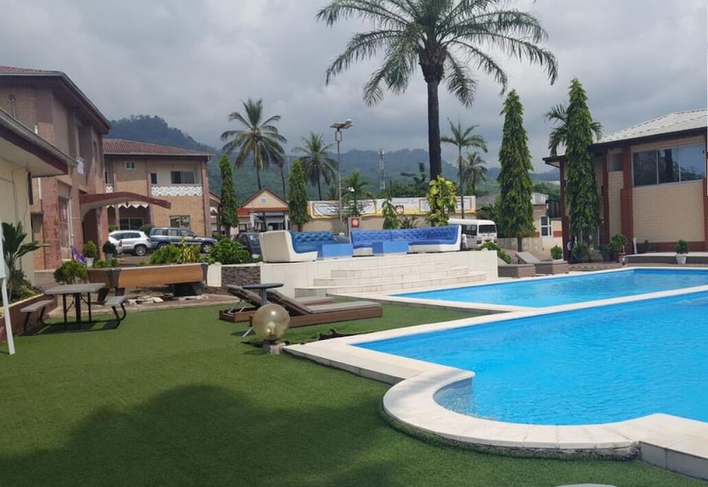 Фото отеля 4