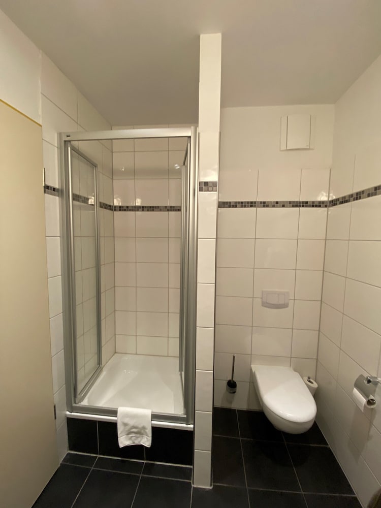 Фото Amedia Express Bielefeld, Trademark Collection by Wyndham