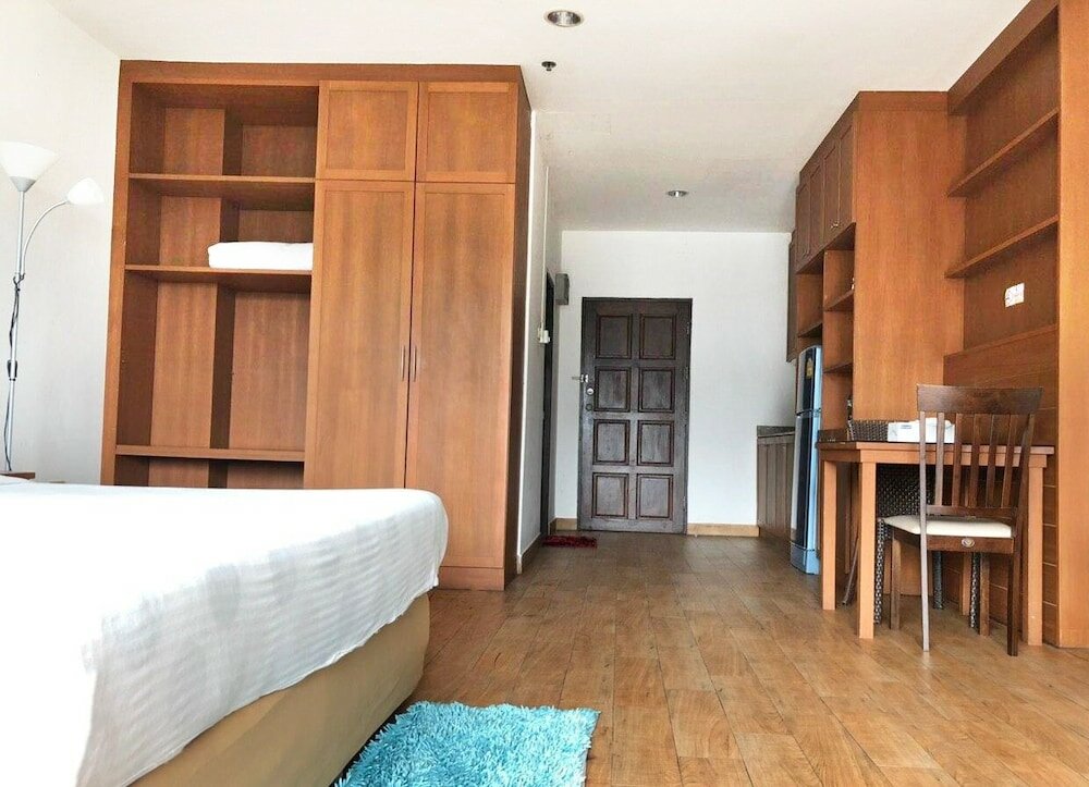 Фото Vtsix Condo Service at View Talay Condo