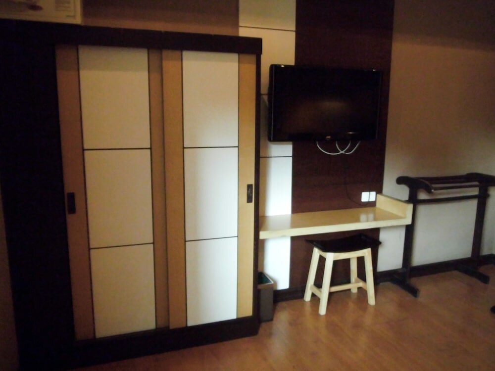 Фото Baan Chalelarn Hotel