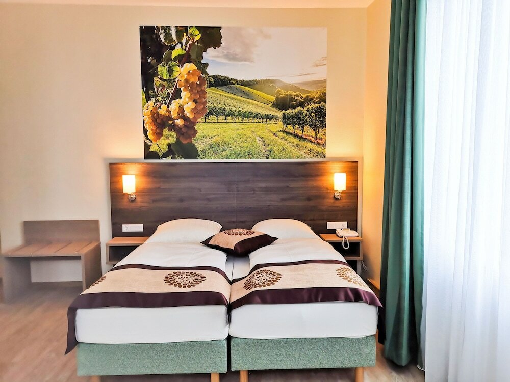 Фото Hotel Mainzer Hof