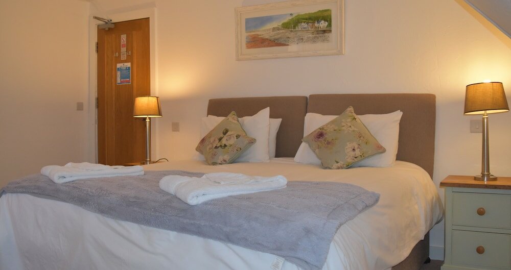 Фото Three Horseshoes