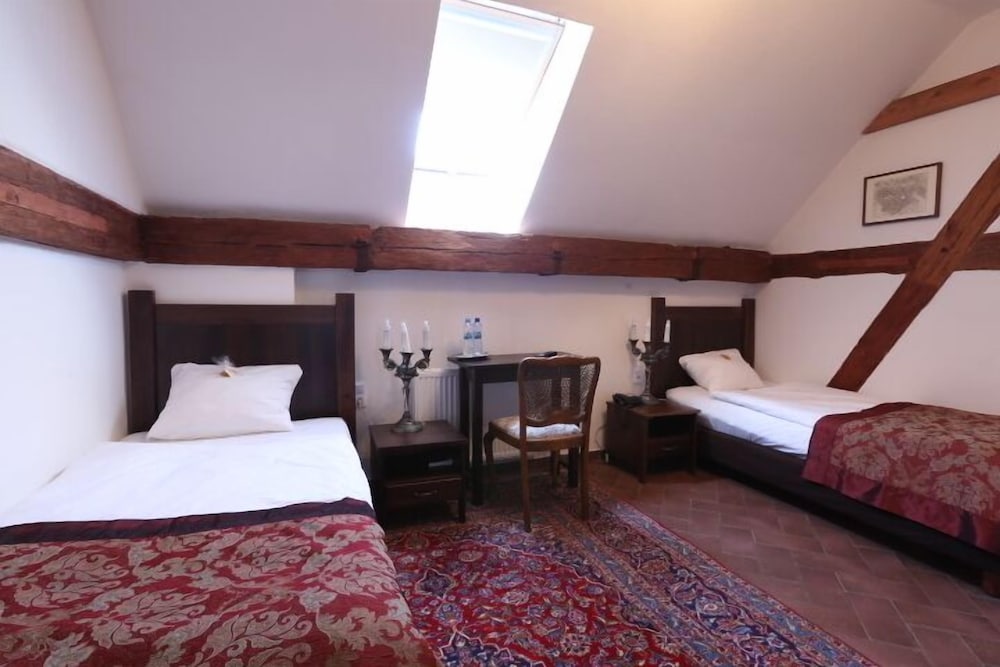 Фото Pałac Wiechlice