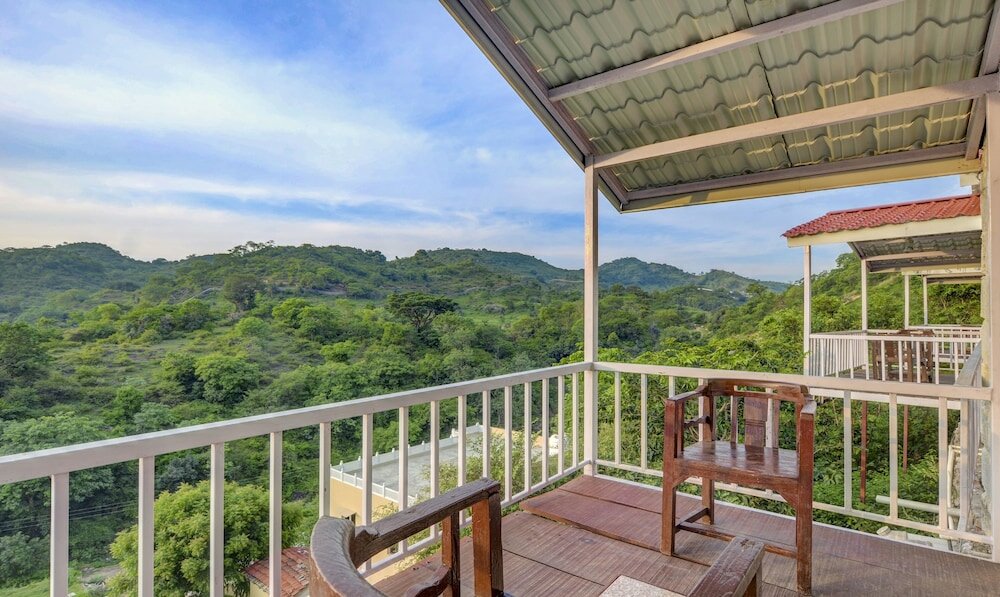 Фото Treebo Trend Hotel Kumbhal Castle With Valley View