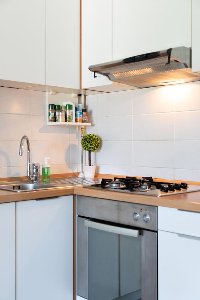 Фото Spacious 2bdr Apartment With a Cute Balcony