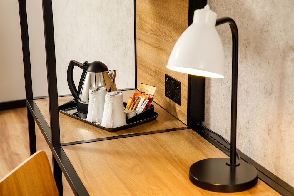 Фото Ibis London Heathrow Terminal 5