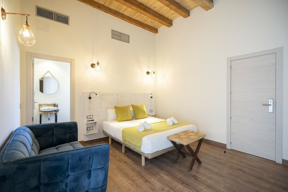 Фото Hostal Azacanes