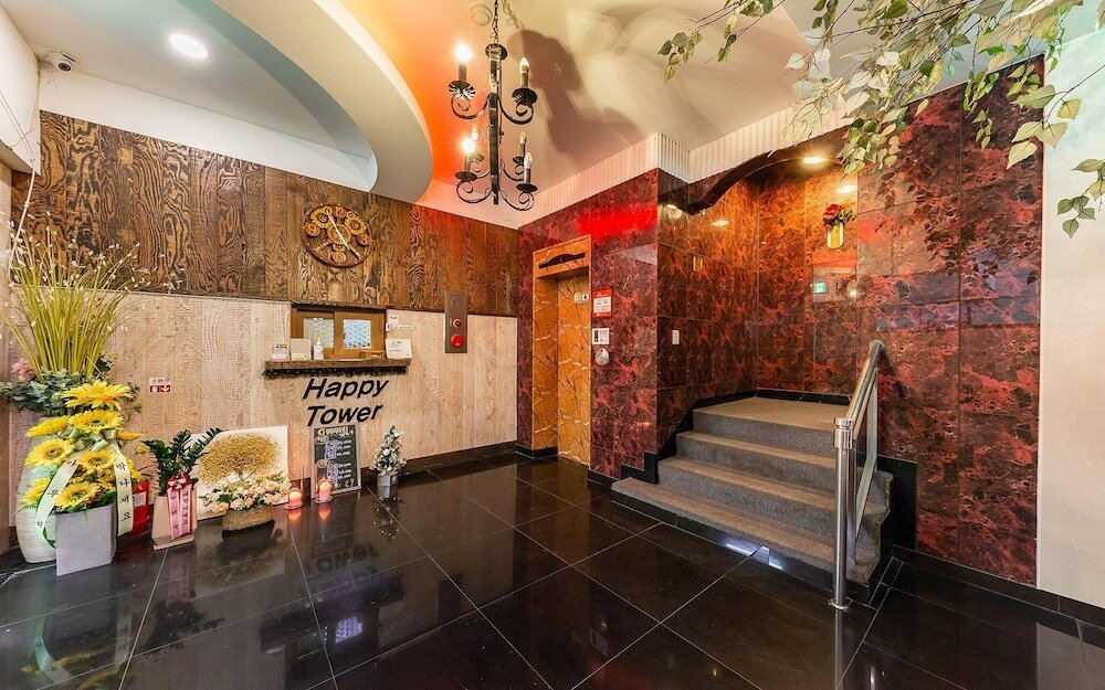 Фото Daejeon Yongjeon Happy Tower