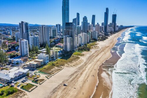 Гостиница Premiere Apartments -hr Surfers Paradise в Голд-Кост
