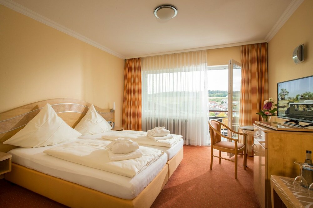 Фото Hotel Waldachtal