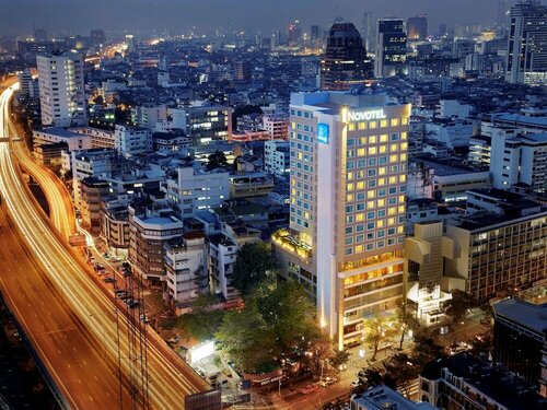 Гостиница Novotel Bangkok Silom Road в Бангкоке