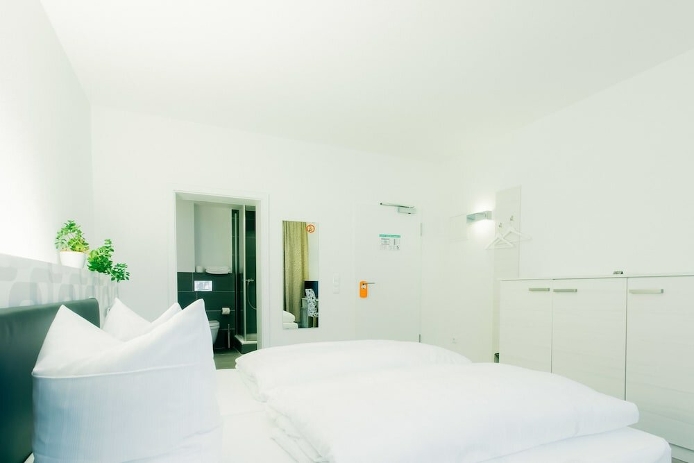 Фото Fair Hotel Mönchengladbach