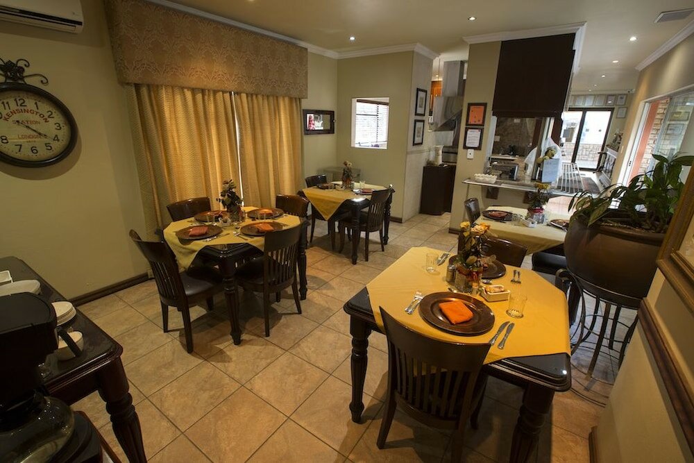 Фото Le Cozmo Guest House