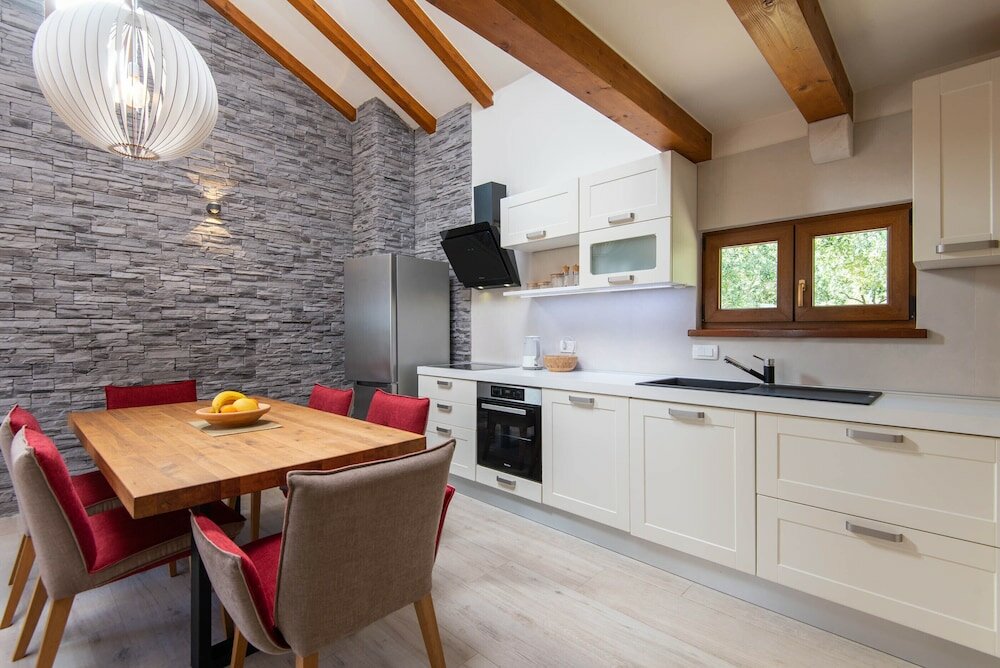 Фото Little Stone House