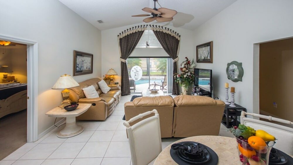 Фото Cristine's Seasons Vacation Home