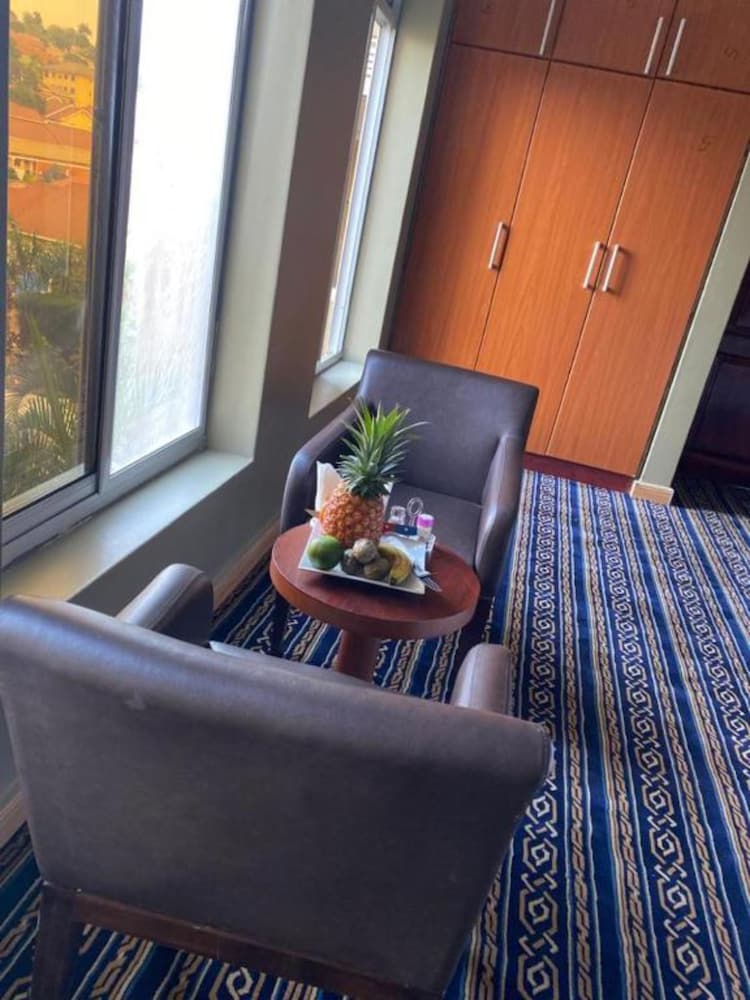 Фото Lishi Resort Hotel