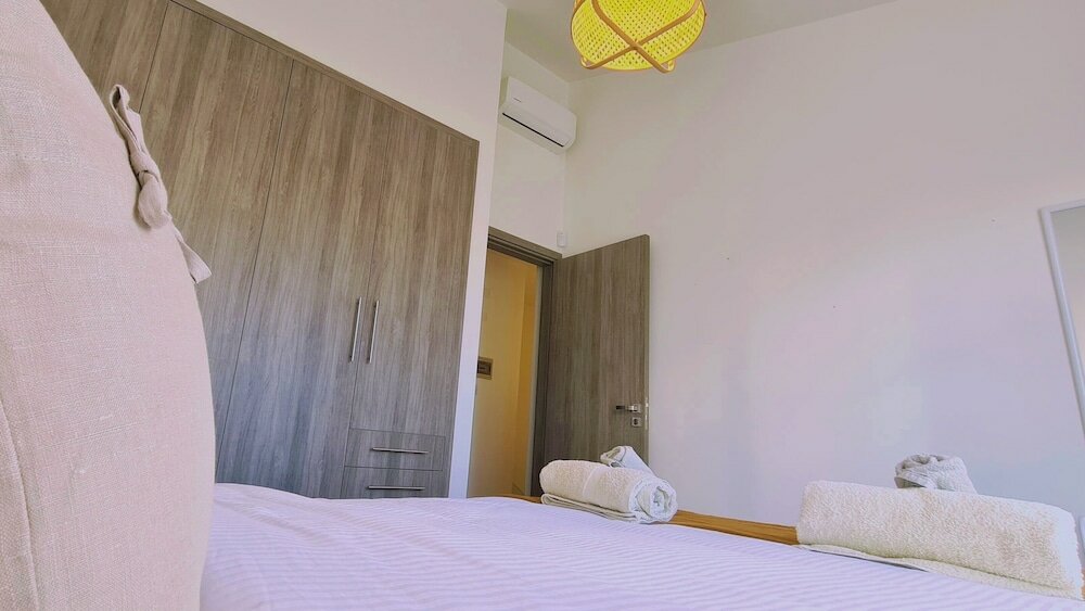 Фото Downtown Retreat by Stay Bnb