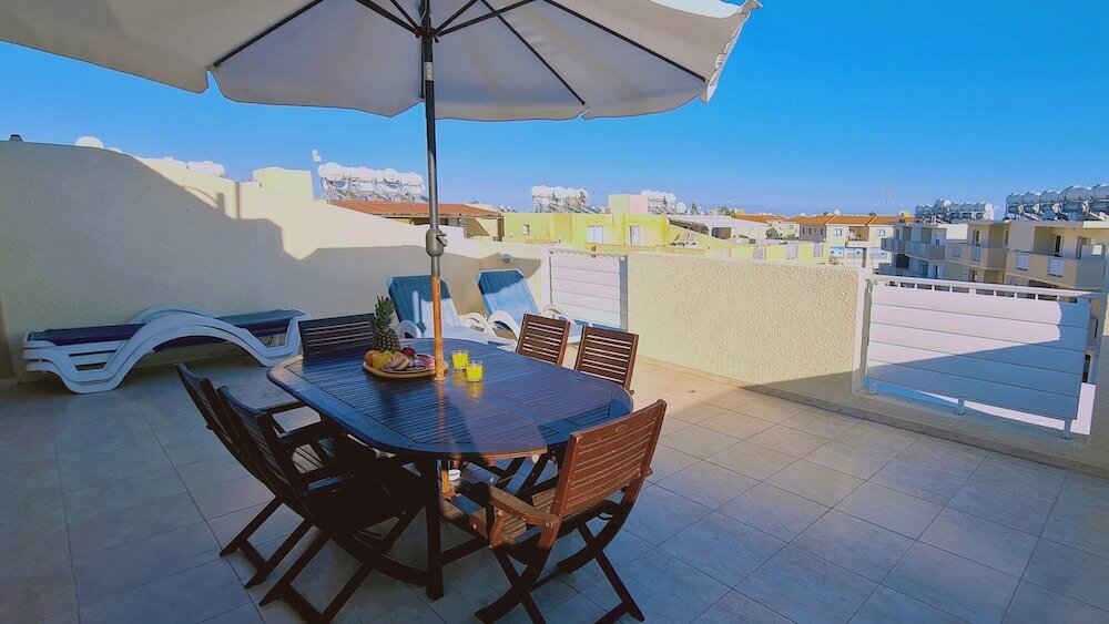 Фото SunShine Apartment by Stay BnB