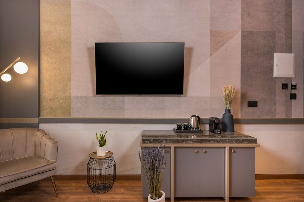 Фото Veneri Boutique Suites