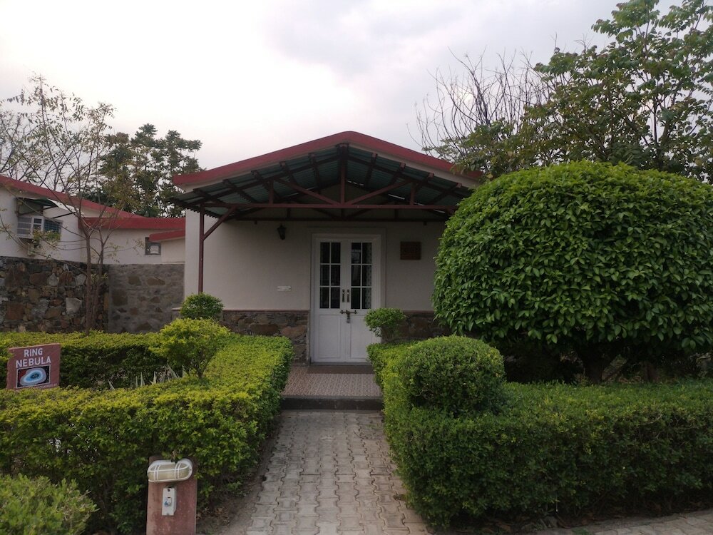 Фото Astroport Sariska Treetop by Eight Continents