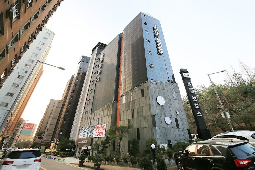 Фото Uiwang Hotel Bobos