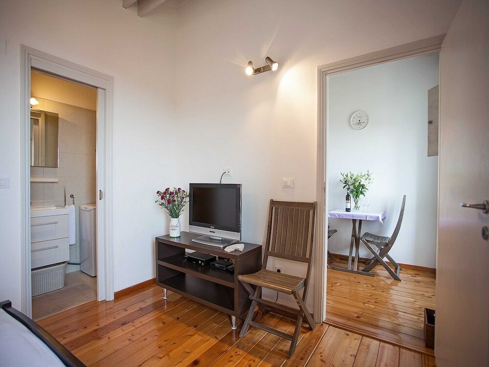 Фото Apartments Maro & Baro