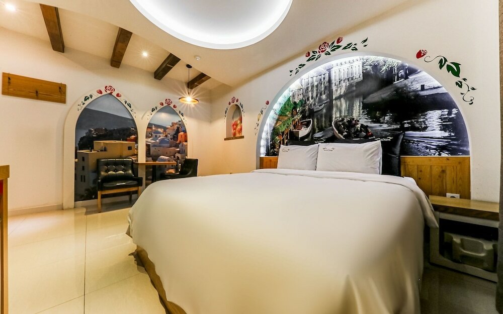 Фото Daejeon Munchang Hotel Some