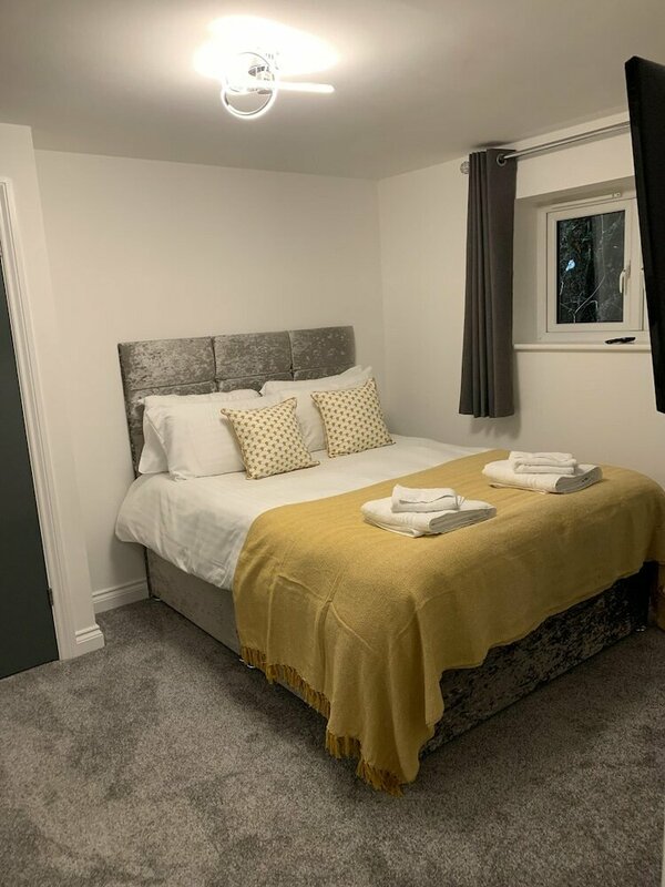 Гостиница 2 Bed- Harmony Court Luxury 2 bed Apartment в Плимуте