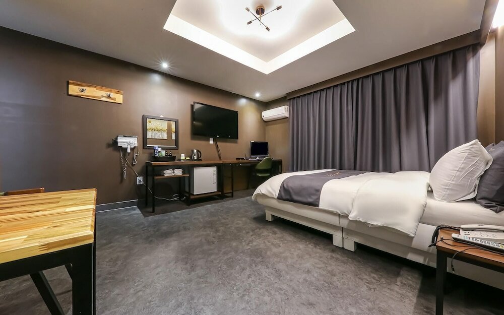 Фото Daejeon Look