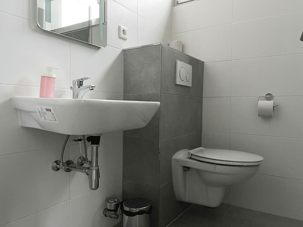 Фото Zentral gelegene Studios i home2share