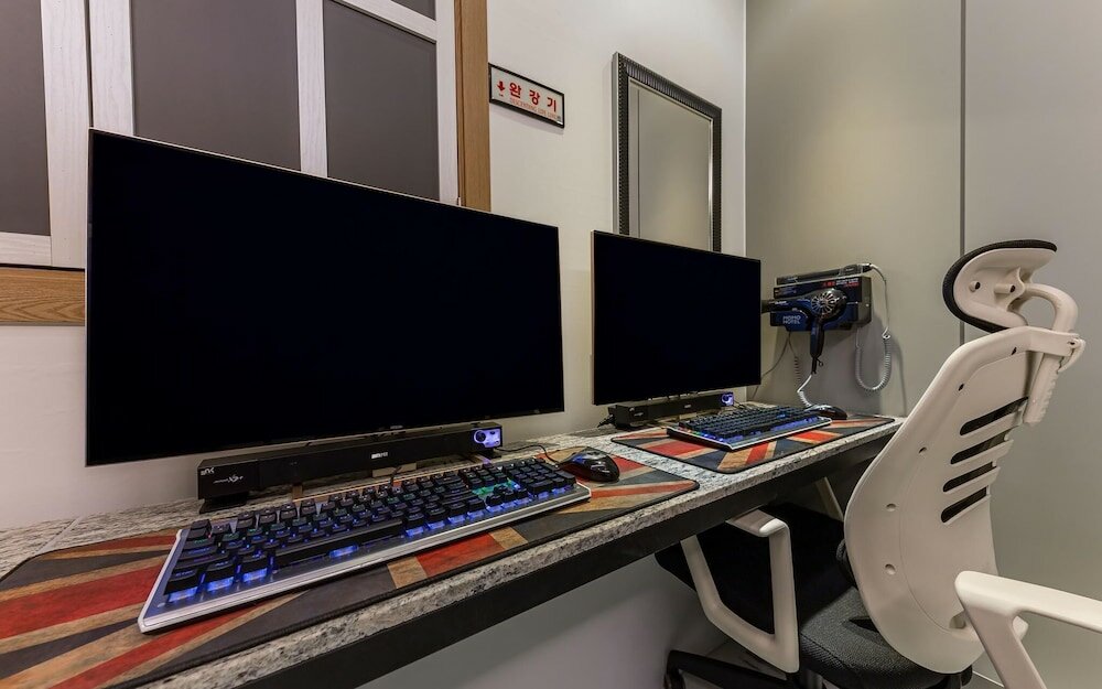 Фото Daejeon Yongjeon Momo