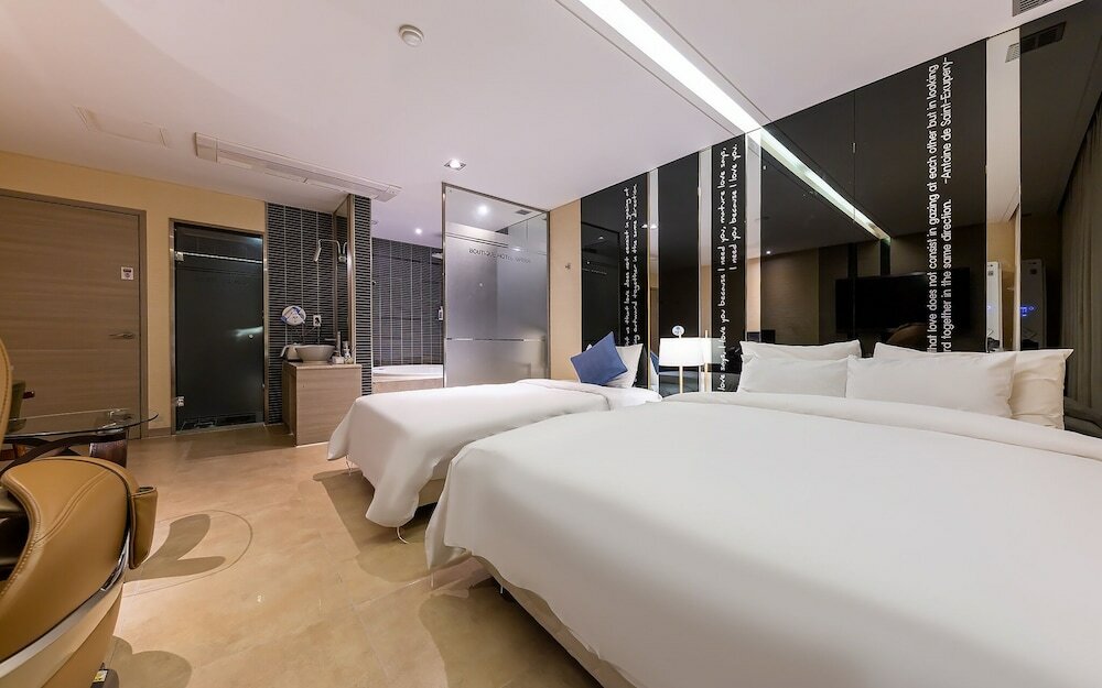 Фото Daejeon Yuseong Bergen Hotel