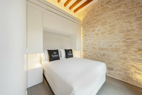 Гостиница Tandem Pórtico Alicante Suites в Аликанте