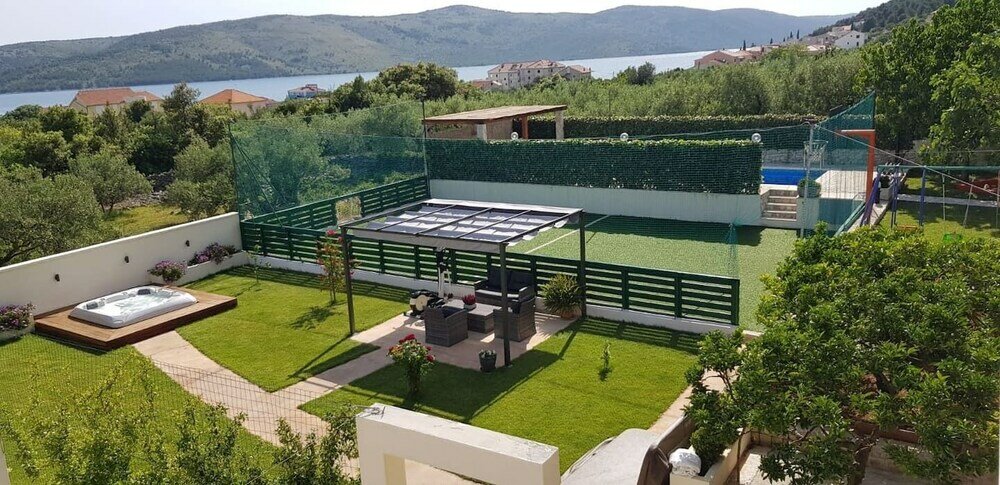 Фото Ani - With Pool and hot tub - A3 Juzni