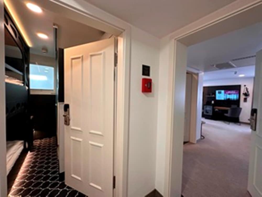 Фото Rhein-Hotel St. Martin