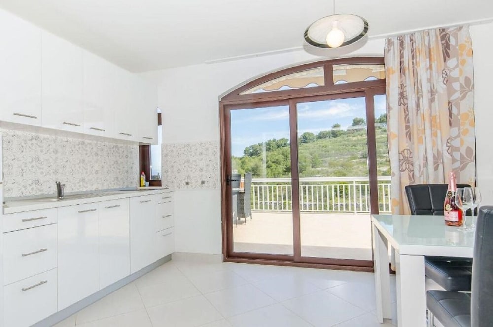 Фото Star - With Swimming Pool - A5